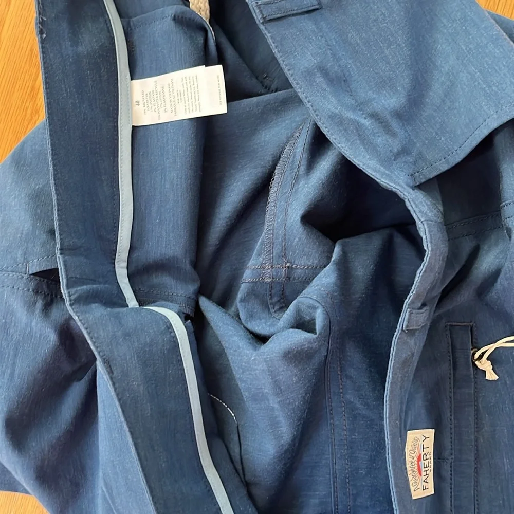 FAHERTY All Day shorts size 40 blue NWOT